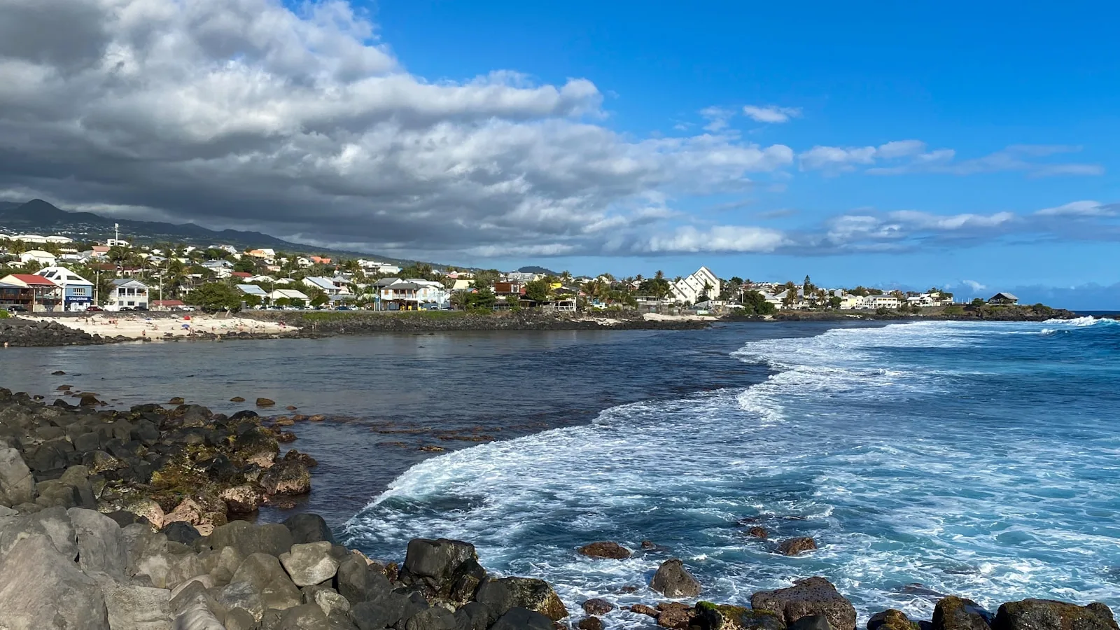 ️ Le front de mer et le centre : l'adresse des visiteurs