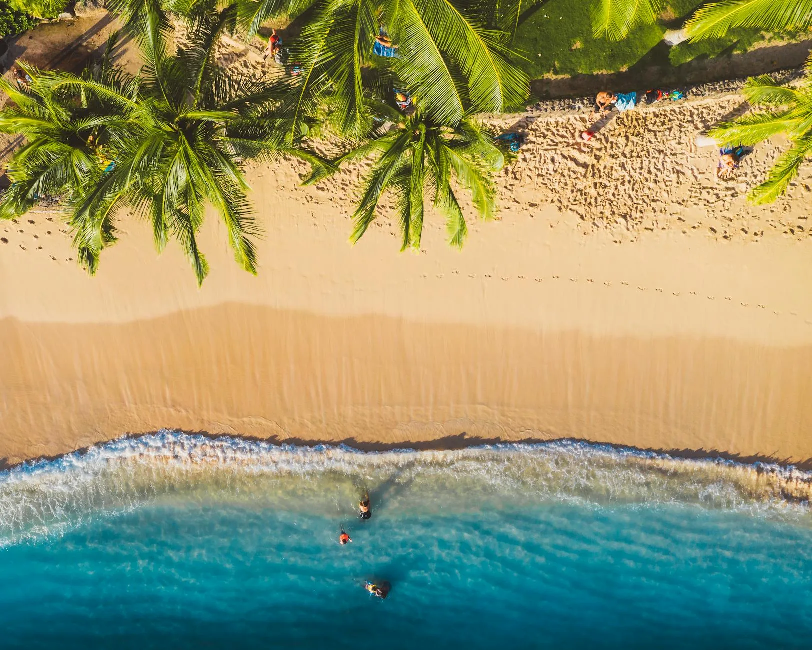 La côte Ouest : les plages de sable blanc du lagon
